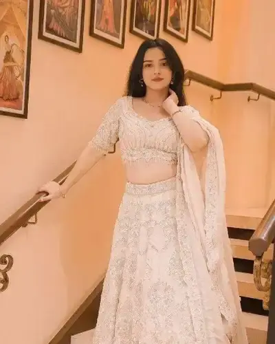 Escort Behror